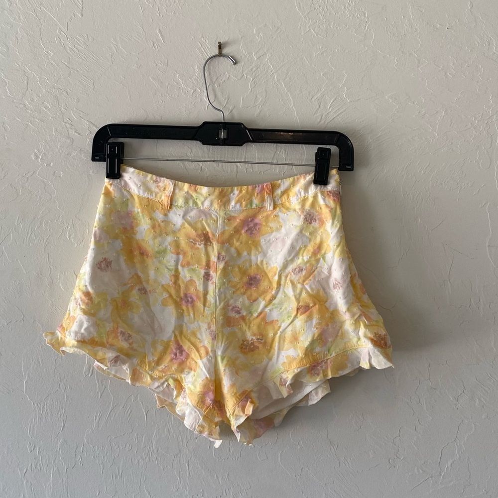 Forever 21 yellow white short shorts